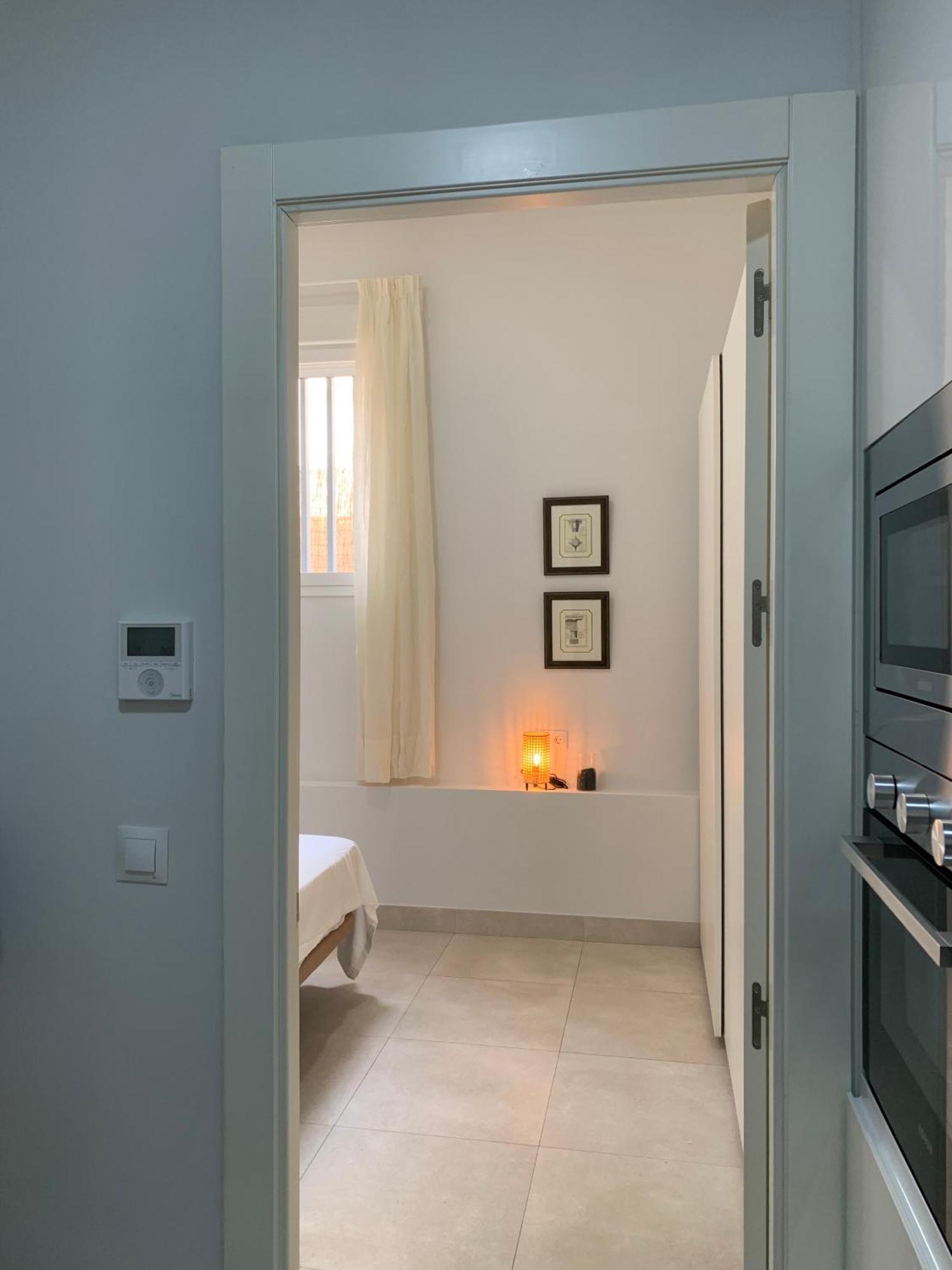 Apartamento Triana Moderno เซบีญา ภายนอก รูปภาพ