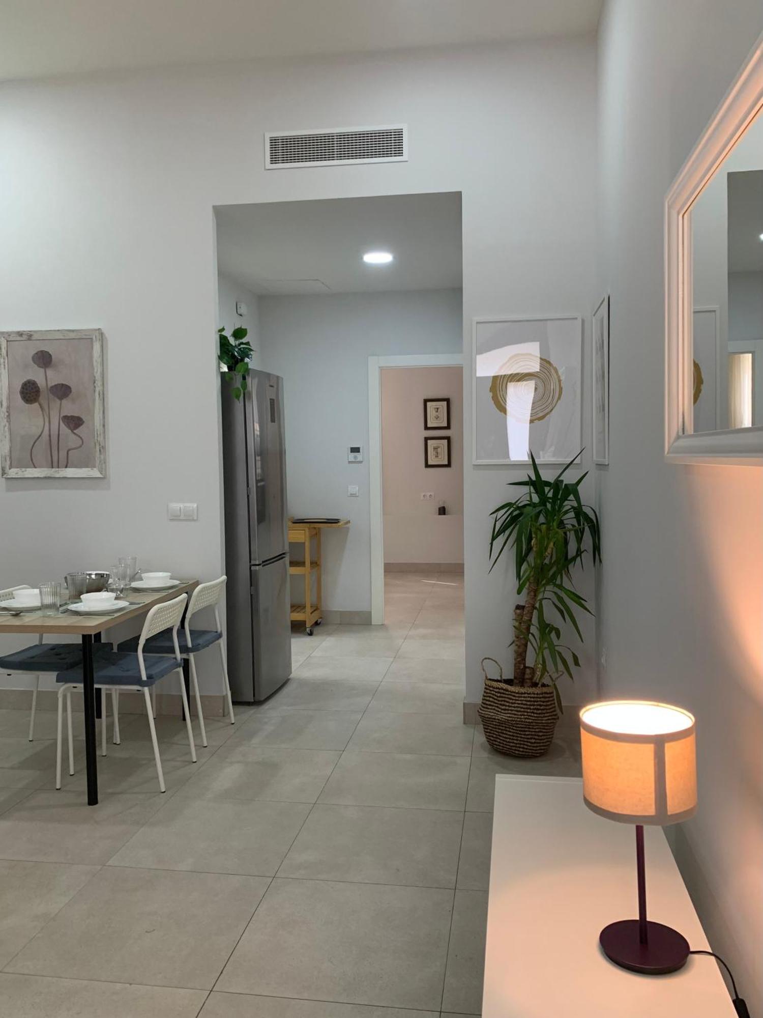 Apartamento Triana Moderno เซบีญา ภายนอก รูปภาพ